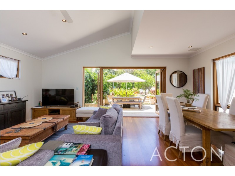 70 Railway Street, Cottesloe WA 6011