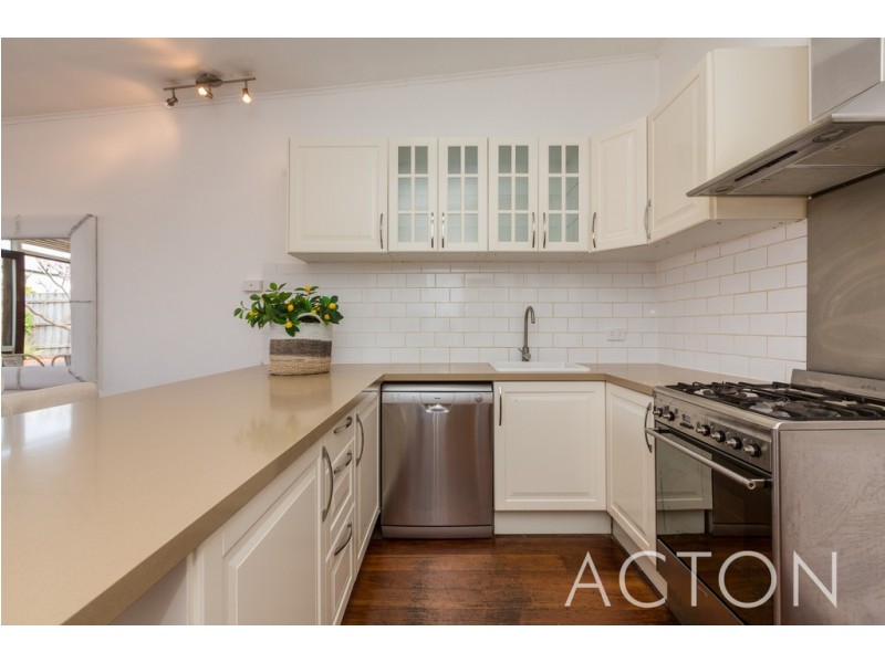 11A Martha Street, Beaconsfield WA 6162