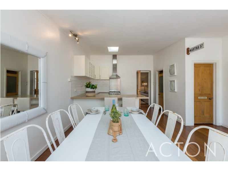 11A Martha Street, Beaconsfield WA 6162