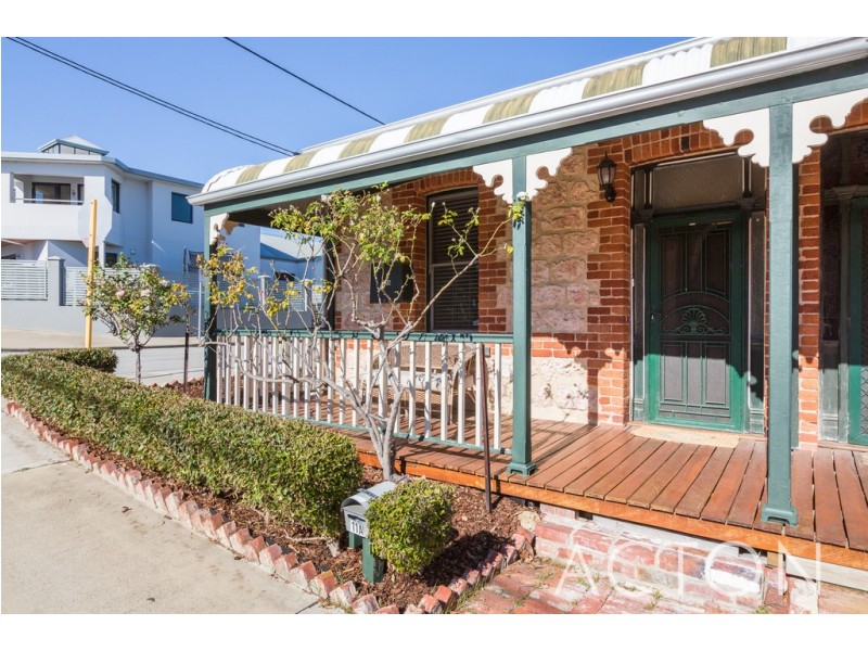 11A Martha Street, Beaconsfield WA 6162