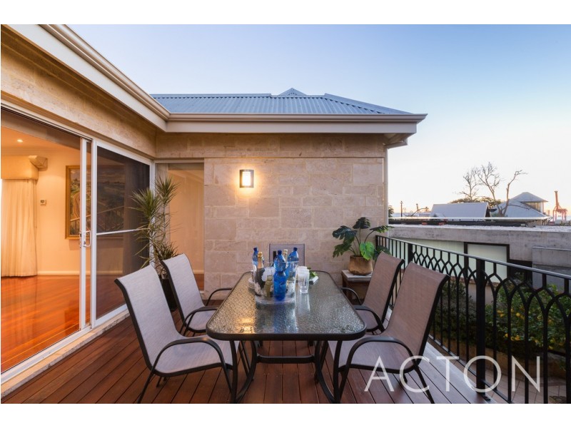 46 Burt Street, Fremantle WA 6160