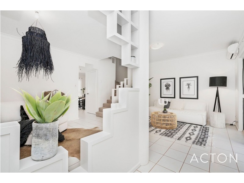 2/173 Derby Road, Shenton Park WA 6008