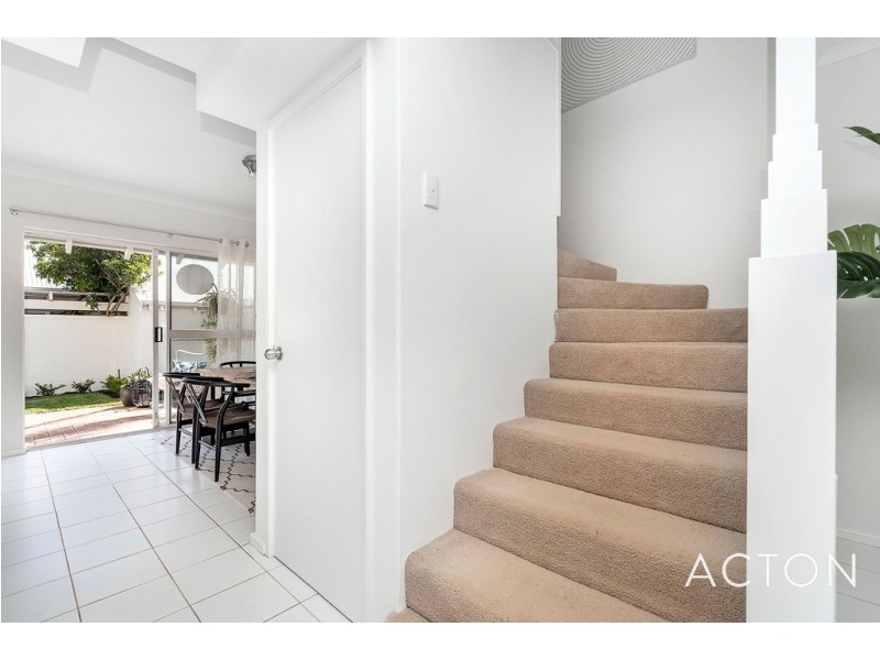 2/173 Derby Road, Shenton Park WA 6008