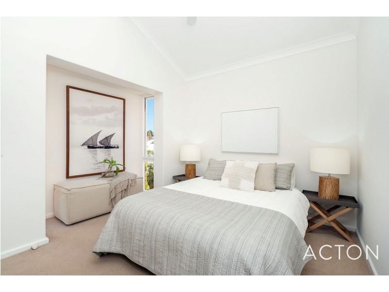 2/173 Derby Road, Shenton Park WA 6008