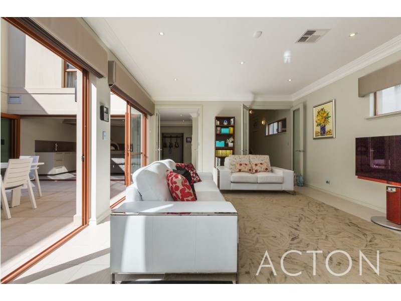 5 Derby Street, Swanbourne WA 6010