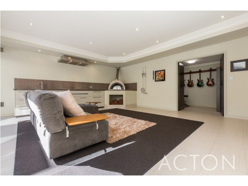 5 Derby Street, Swanbourne WA 6010
