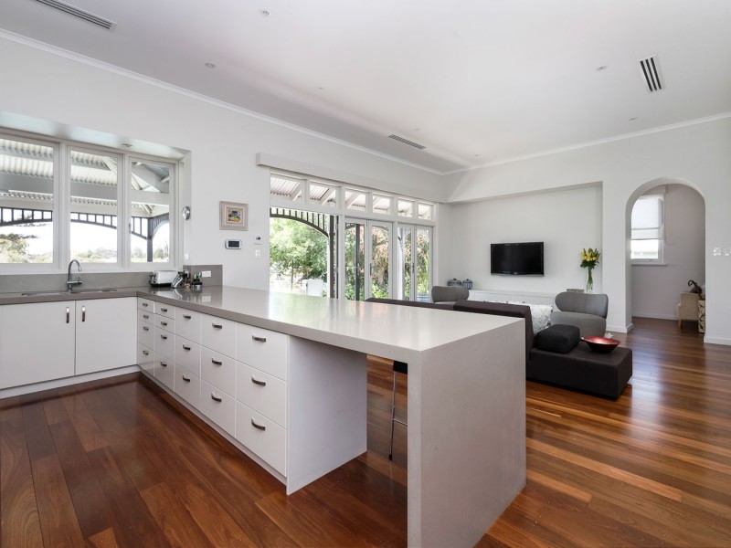 41 Grant Street, Cottesloe WA 6011