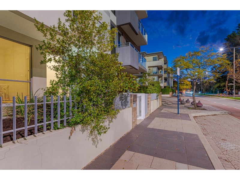 15/3 Hay St, East Perth WA 6004