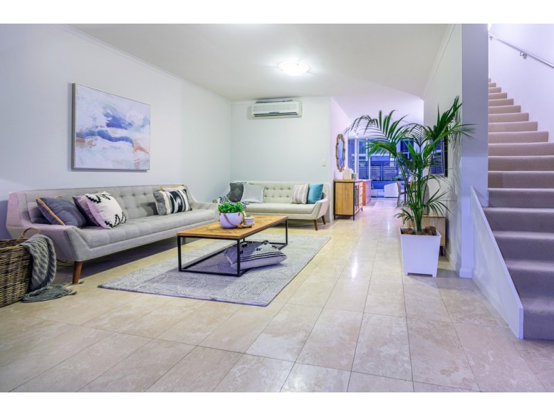 15/3 Hay St, East Perth WA 6004