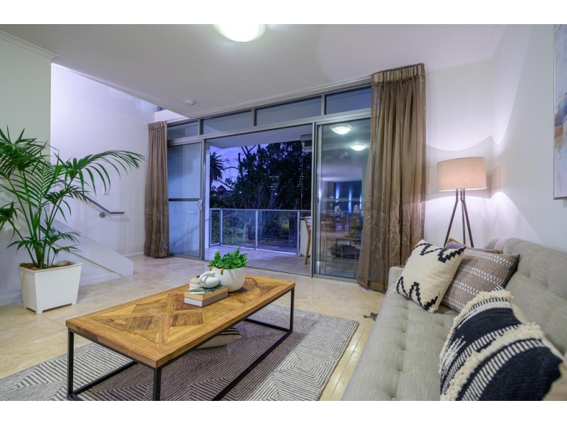 15/3 Hay St, East Perth WA 6004