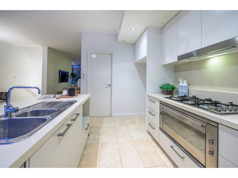 15/3 Hay St, East Perth WA 6004