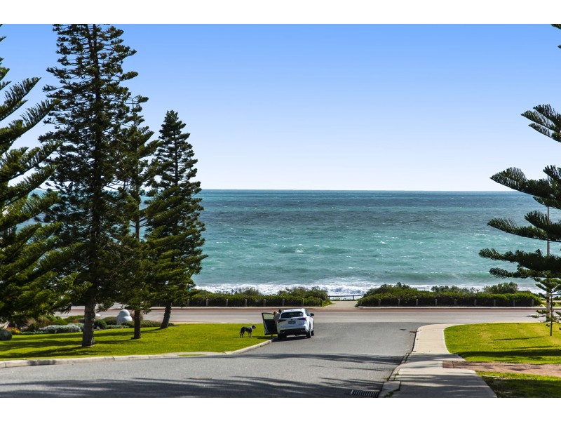5/8 Salvado Street, Cottesloe WA 6011