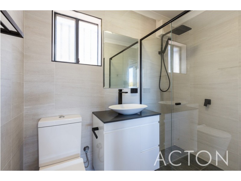 18 Arenga Court, Mount Claremont WA 6010