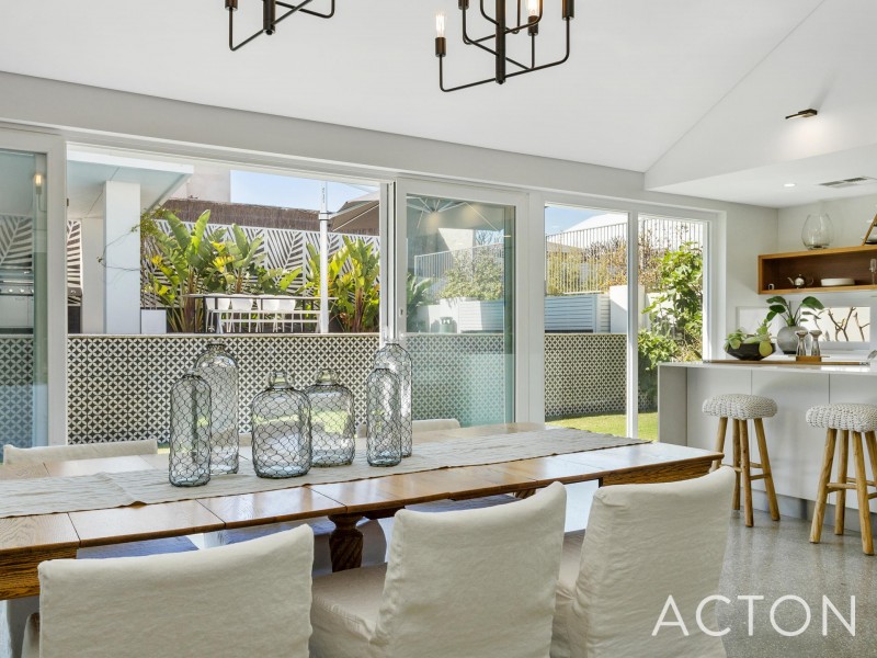 121 North Street, Swanbourne WA 6010