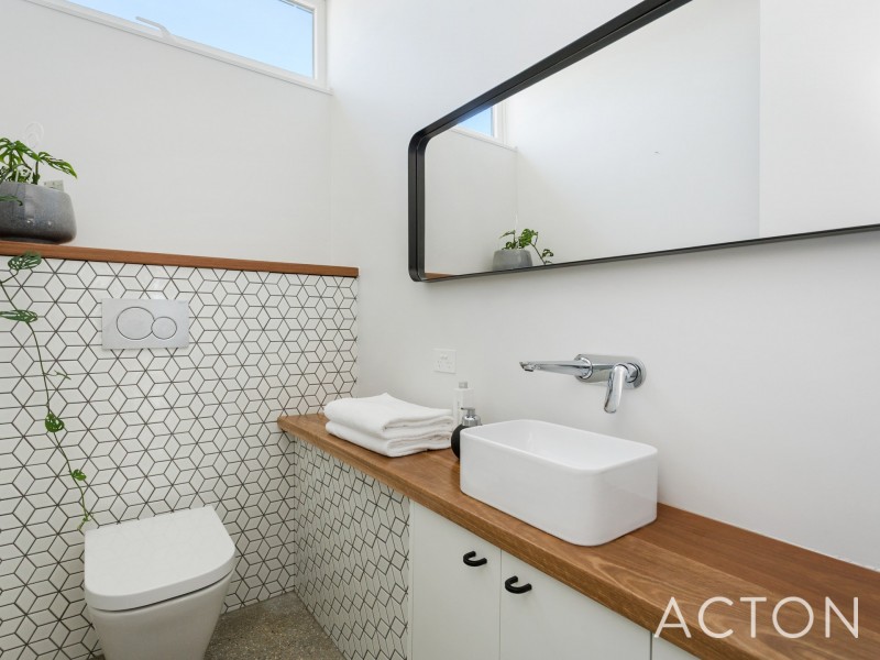 121 North Street, Swanbourne WA 6010