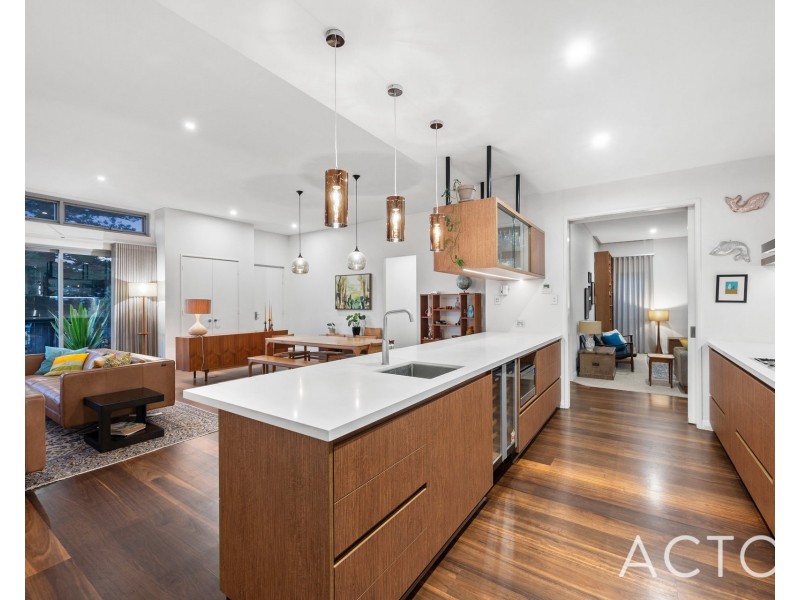 7 Beach Street, Cottesloe WA 6011