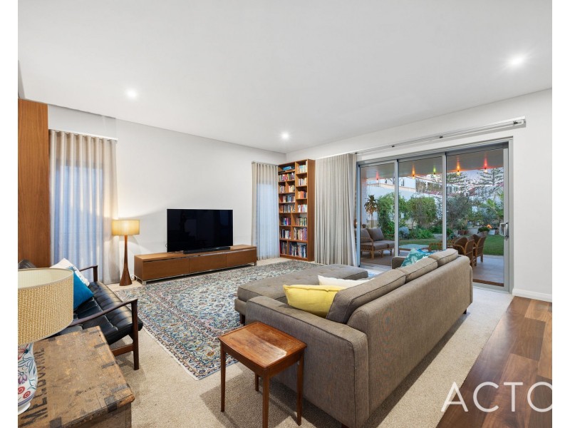 7 Beach Street, Cottesloe WA 6011