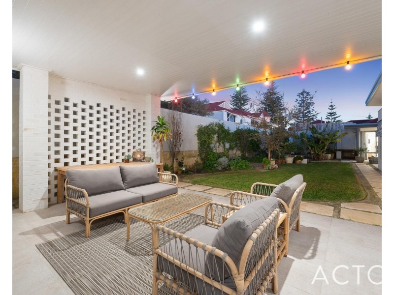 7 Beach Street, Cottesloe WA 6011