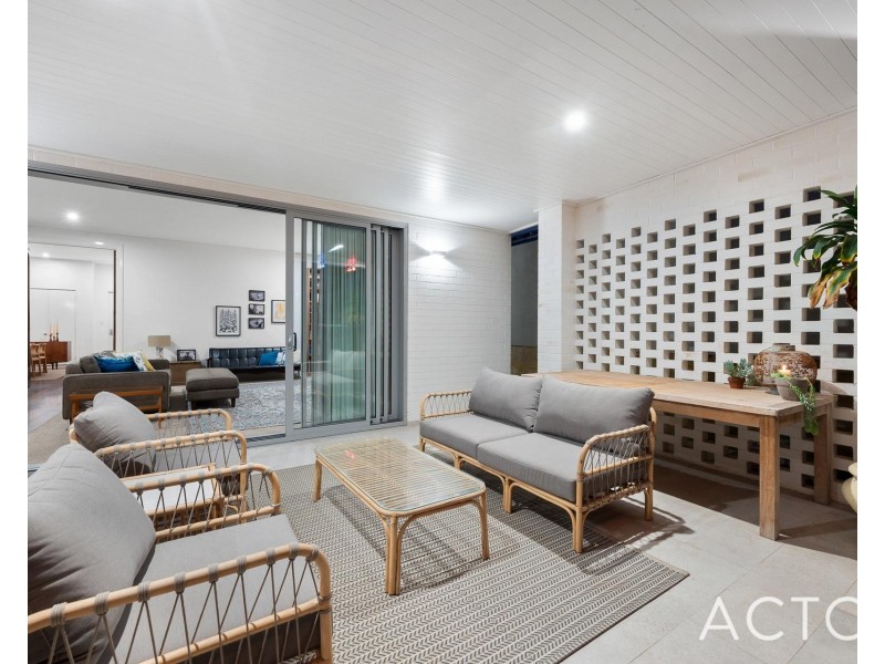 7 Beach Street, Cottesloe WA 6011