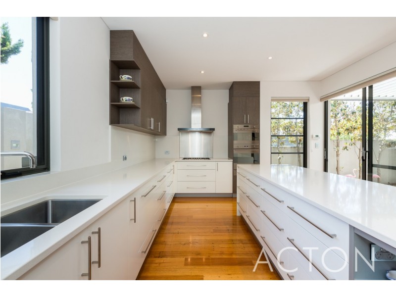 129 Adelma Road, Dalkeith WA 6009