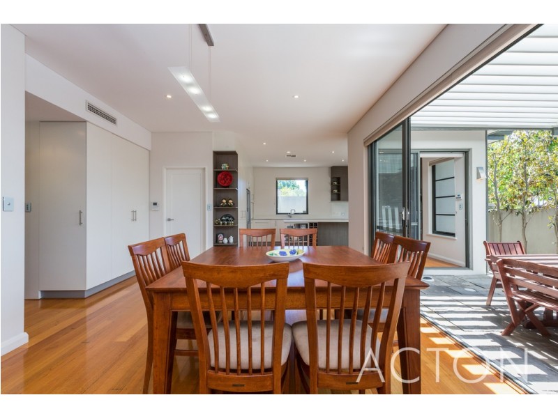 129 Adelma Road, Dalkeith WA 6009