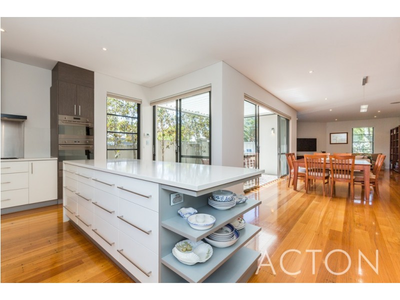 129 Adelma Road, Dalkeith WA 6009