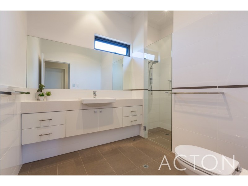 129 Adelma Road, Dalkeith WA 6009