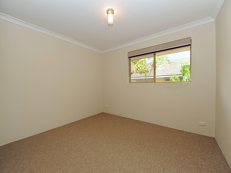 6/12 McNamara Way, Cottesloe WA 6011