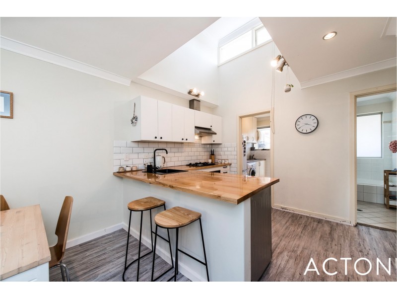 19B Park Street, Como WA 6152