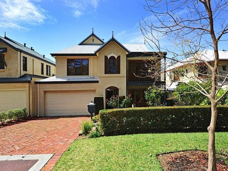 7 Charles Street, Cottesloe WA 6011