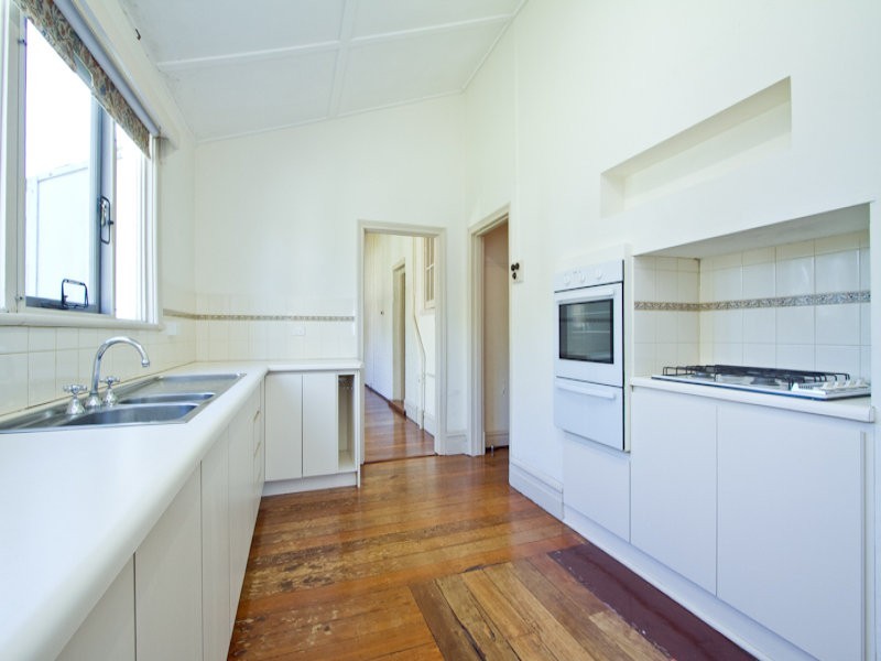 11 Webb Street, Cottesloe WA 6011