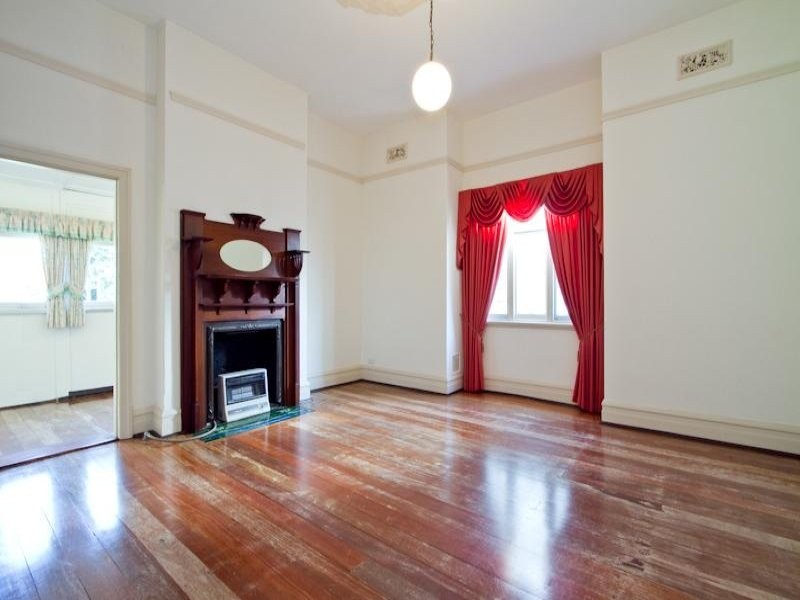11 Webb Street, Cottesloe WA 6011