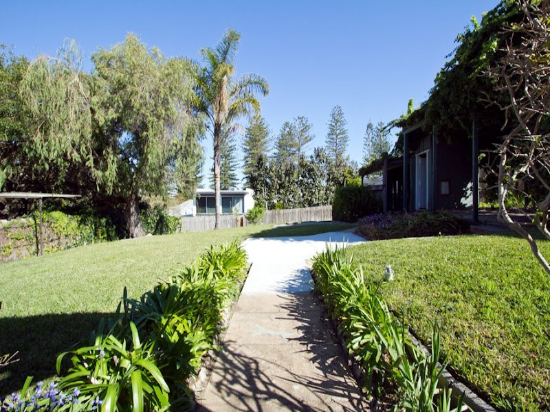 11 Webb Street, Cottesloe WA 6011