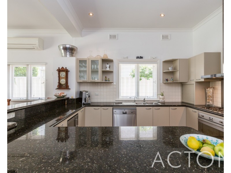 35 Salvado Street, Cottesloe WA 6011