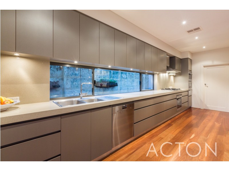 256 Marmion Street, Cottesloe WA 6011