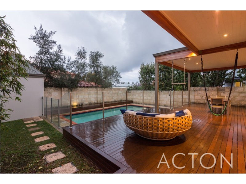 256 Marmion Street, Cottesloe WA 6011