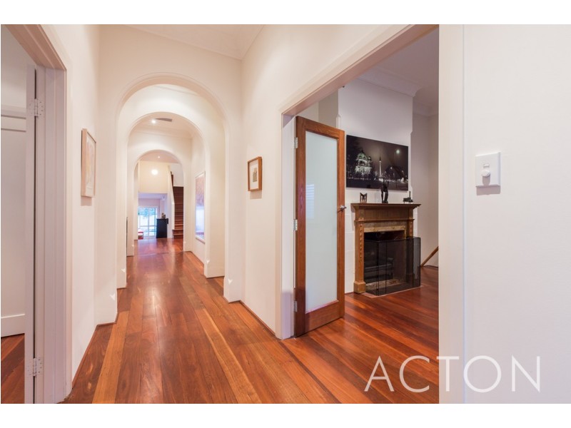 256 Marmion Street, Cottesloe WA 6011