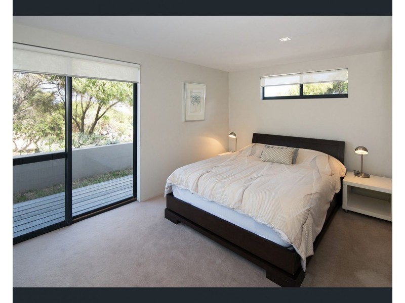 1 Laurina Place, Gnarabup WA 6285