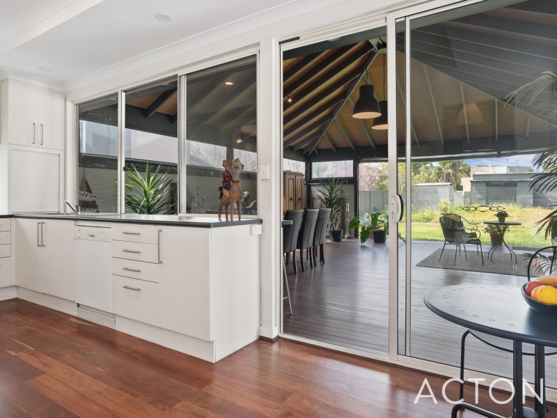 3 Albert Street, Mosman Park WA 6012