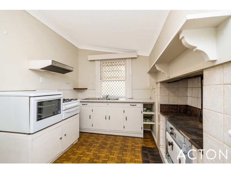 15 Wellington Street, Mosman Park WA 6012