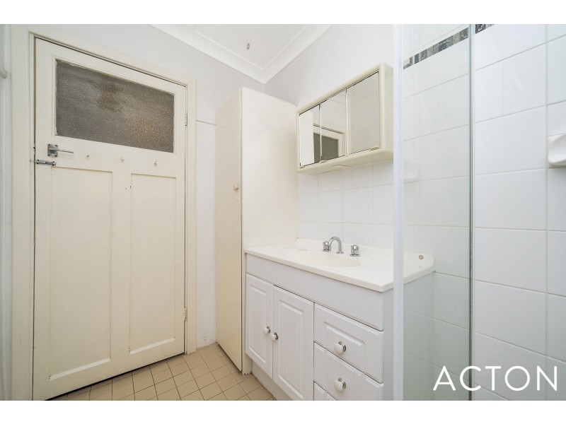 15 Wellington Street, Mosman Park WA 6012