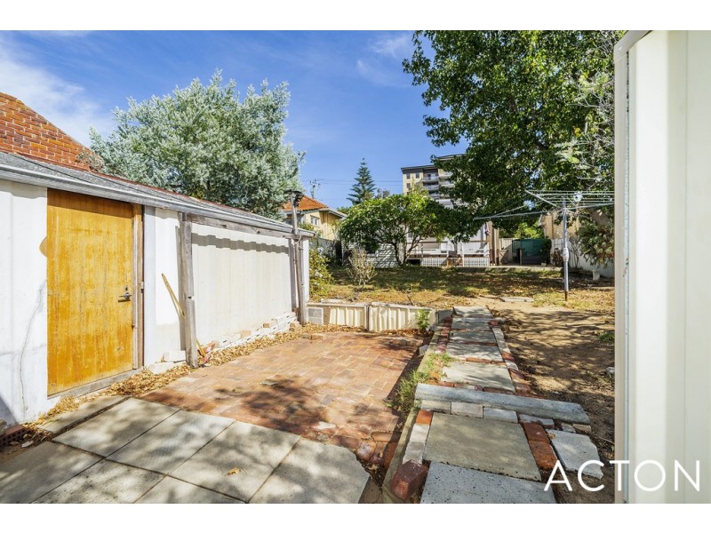 15 Wellington Street, Mosman Park WA 6012