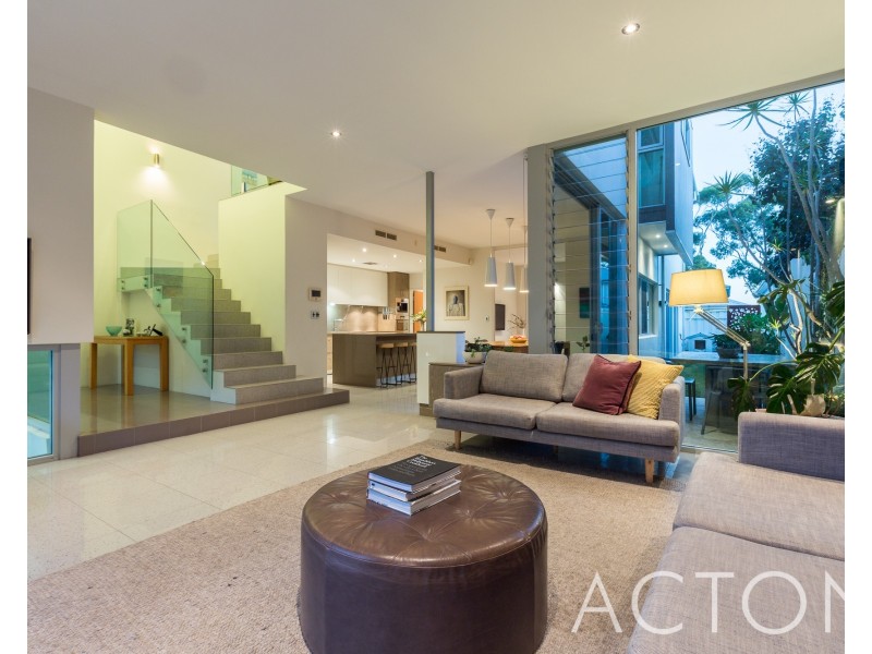 25 Perth Street, Cottesloe WA 6011