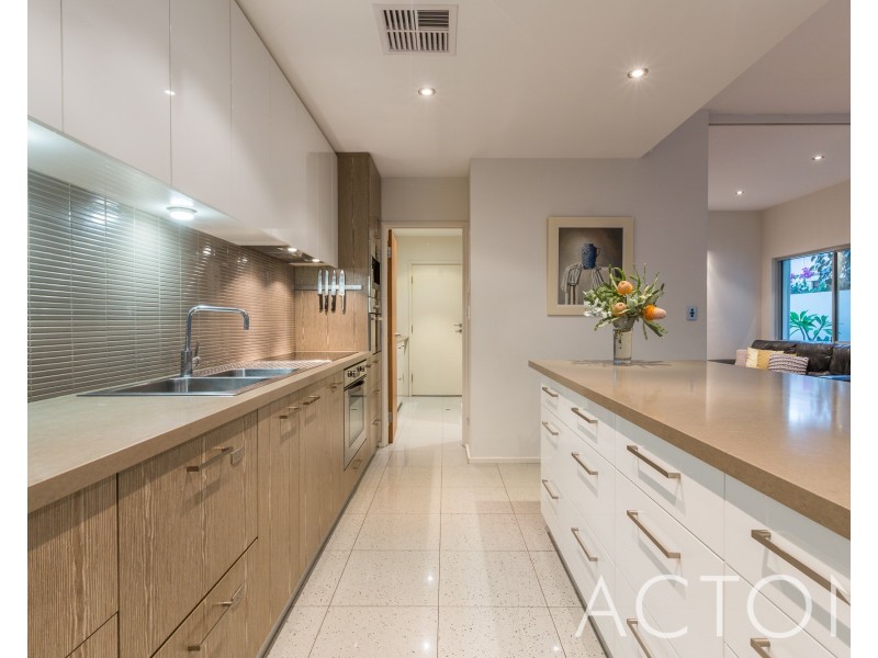 25 Perth Street, Cottesloe WA 6011