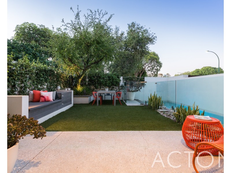 25 Perth Street, Cottesloe WA 6011