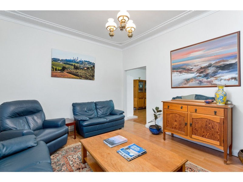 60 Strickland Street, Mount Claremont WA 6010