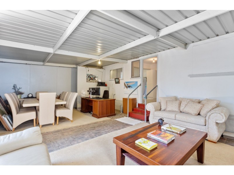 60 Strickland Street, Mount Claremont WA 6010