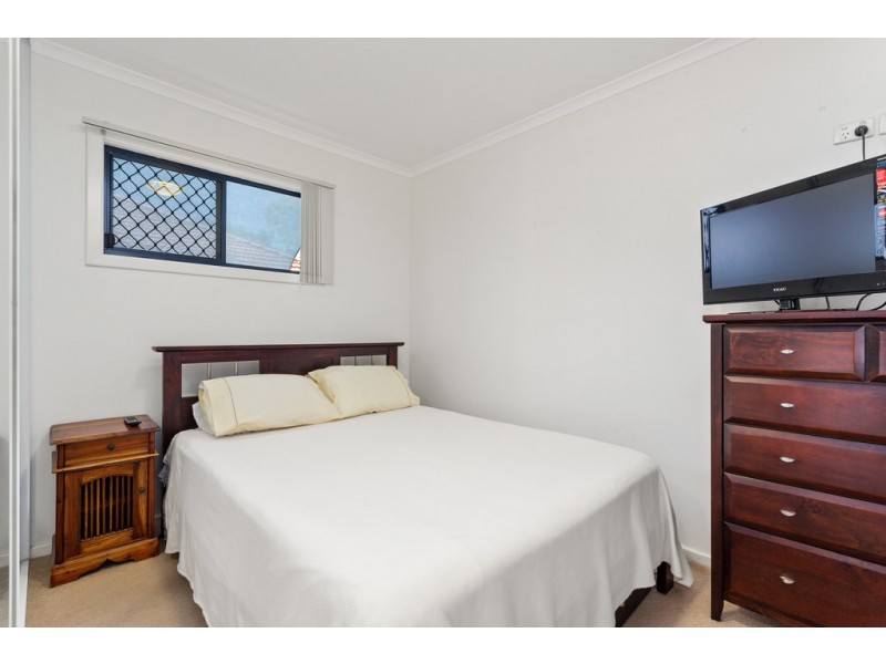 60 Strickland Street, Mount Claremont WA 6010