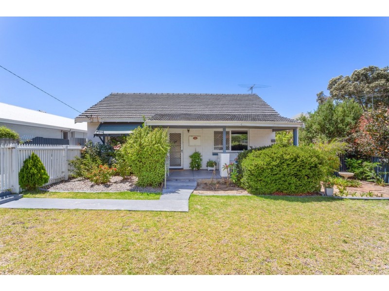 60 Strickland Street, Mount Claremont WA 6010