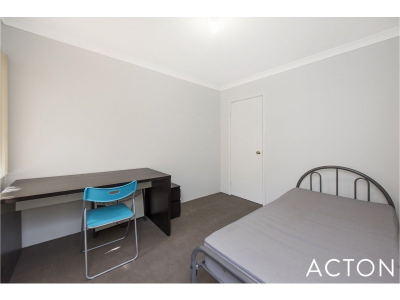 1/64 Broadway, Crawley WA 6009